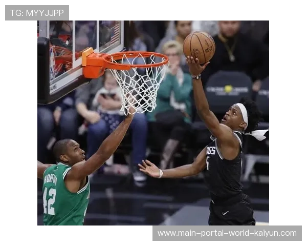 国王快速转换依赖福克斯速度，守转攻节奏对决步行者阵地战